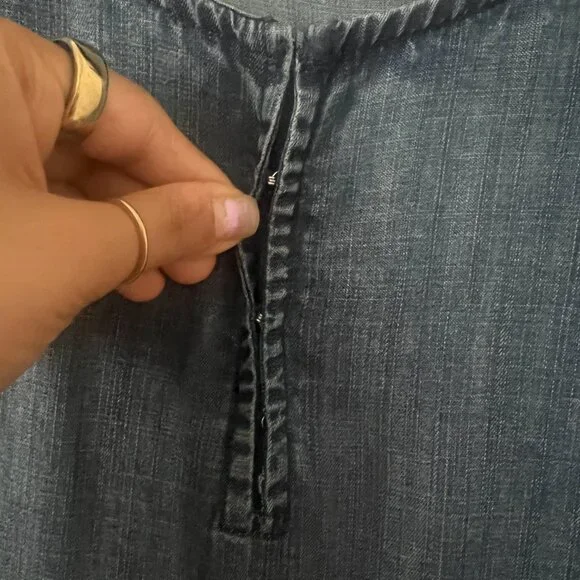 Soft Surroundings Sz L 100% Tencel Embroidered Back Chambray Tunic Top Soft Boho - Picture 5 of 11